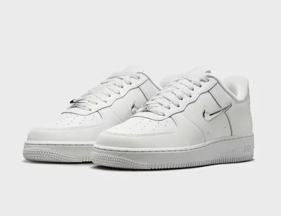 Produktbild von Nike Wmns Air Force 1 '07 Schuhe Iu7558 030