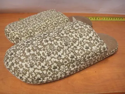 Image de Chaussons pour femmes à fleurs M1511S003