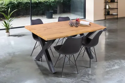 Produktbild von Esstisch Baumkante Holz-Optik Wildeiche 160 x 85 X-Gestell schwarz JOSY, KI-generiertes Bild