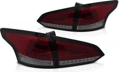 Produktbild von Voll LED Lightbar Rückleuchten für Ford Focus MK3 Turnier Bj. 11-18 Rot/Smoke