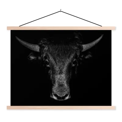 Produktbild von MuchoWow® Textilposter Taurus - Tiere - Schwarz - Weiß 120x90 cm mit holzfarbenen Rahmen - Magnetisch