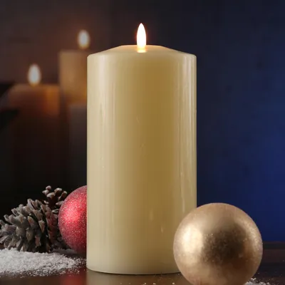 Produktbild von LED Kerze - Echtwachs - flackernde 3D Flamme - H: 22cm D: 10cm - Batterie - Timer - creme