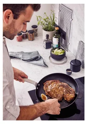 Immagine prodotto di Padella antiaderente 28 cm Beka 101044