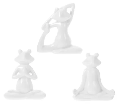 Zdjęcie produktu dla Zestaw trzech ceramicznych figur żab w pozycji medytacyjnej, idealny do dekoracji