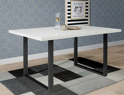 Productafbeelding van Eettafel, keukentafel, houten tafel. Verkrijgbaar in verschillende uitvoeringen, waaronder wit