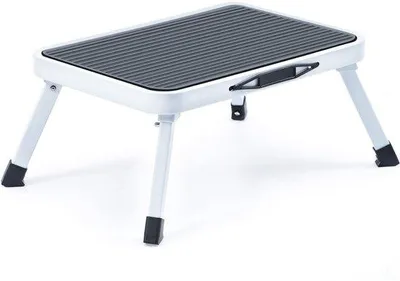 Productafbeelding van Ibenzoa® Klapstoel – inklapbare opstapstoel van staal met antislip oppervlak, handvat, draagvermogen van 150 kg, gewicht 1,9 kg, afmetingen ingeklapt: 4 cm, geschikt voor binnen- en buitengebruik