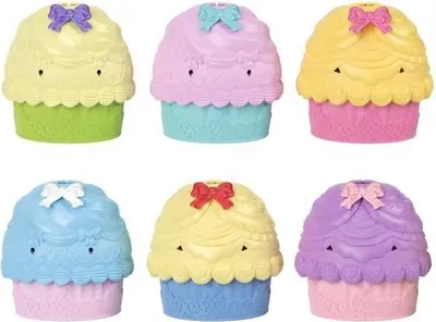 Produktbild von Disney Prinzessin Cupcake Doll Reveal, Mini Puppe 8 cm, 5 Überraschungen, Ab 3 Jahren, Verwandlung in Rock