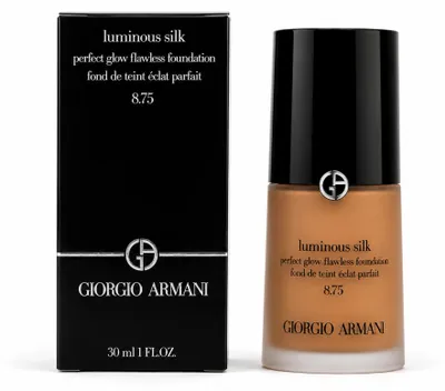 Produktbild von Giorgio Armani Iuminous silk 8,75 Foundation 30ml
