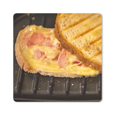 Produktbild von MuchoWow® Mauspad Mousepad Schinken-Käse-Toast auf einem Toaster 20x20 cm - Mousepads - Maus Mat - Pad - Mausunterlage - Desk Mat - Bureauartikeln