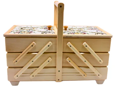 Produktbild von Hochwertiger Nähkasten, Nähkästchen aus Furnierholz mit 7 Fächern und Stoffbezug Rosenmotiv in Natur, L/B/H 42 x 20 x 21 cm