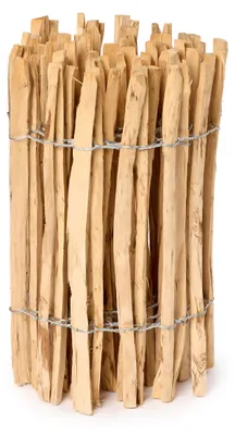 Produktbild von Garronda Gartenzaun zum Stecken aus Haselnüsse Zaun Garten Staketenzaun Beeteinfassung Holz Steckzaun Hochwertiger Gartenzaun für Ihren Garten GD-0079 (Lattenabstand: 3-5 cm. 60 cm x 5m)