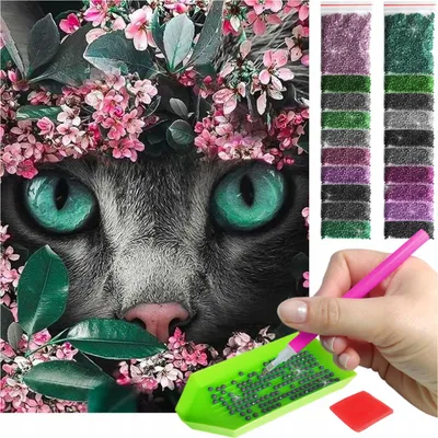 Produktbild von ARTULIO Diamond Painting Set - Wunderschöne Katze zwischen bunten Blüten - 30 x 40 cm - 5D Crystal Art, Bilder DIY