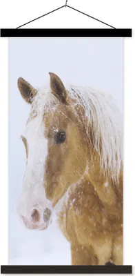 Produktbild von MuchoWow® Textilposter Pferd - Schnee - Winter 90x180 cm mit schwarzem Rahmen - Dekoration Wohnzimmer