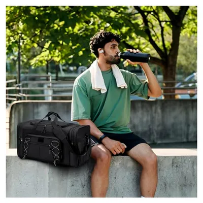 Produktbild von Reisetasche 70 Liter Groß Sporttasche Herren Damen wasserdichte Handgepäck Koffer Cabin Holdall Bag Weekender Travel Duffle Bag Handtasche Reisetaschen für Gym Camping Reisen Urlaub