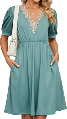 Image de ASKSA Femmes Robes d'été Manches courtes Col V Robe avec poches Robe de loisirs, Vert clair, S