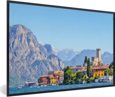 Produktbild von MuchoWow® Gerahmtes Poster Gardasee - Berg - Stadt 90x60 cm - Poster mit Schwarzem Bilderrahmen Wandposter Rahmen Foto Bilder - Fotorahmen - Foto-Plakat