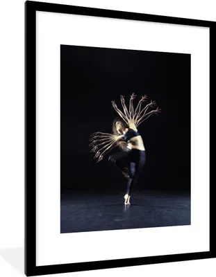 Produktbild von MuchoWow® MuchoWow® Gerahmtes Poster Mehrfachbelichtungsbild einer Tänzerin 60x80 cm - Poster mit zchwarzem Bilderrahmen - Wohnzimmer - Dekorationen - Prämie