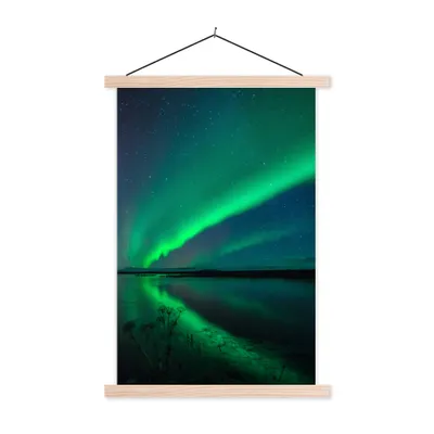 Produktbild von MuchoWow® Textilposter Nordlicht - Island - Sternenhimmel - Grün - Wasser 40x60 cm mit holzfarbenen Rahmen - Poster