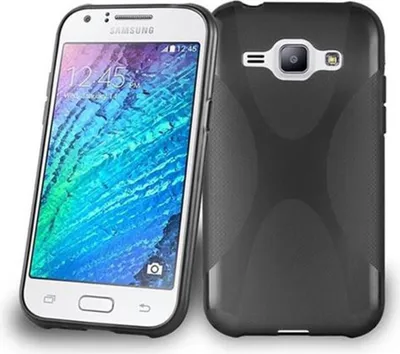 Produktbild von Cadorabo Handyhülle für Samsung Galaxy J1 2015 in Schwarz Hülle Schutzhülle TPU Silikon Backcover Case