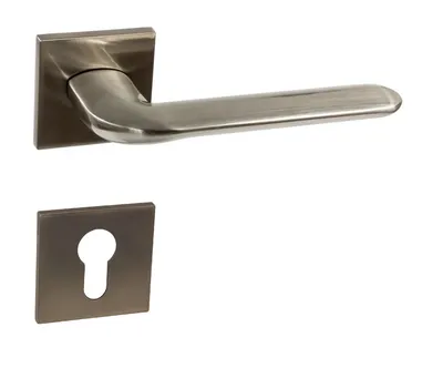 Produktbild von DOMINO Türgriff | Drückergarnitur PZ-Profilzylinder Set | quadratischen Rosette | Zimmertür, Bürotür, Kellertür | Aluminium | NAIROBI-QR M9 Nickel |