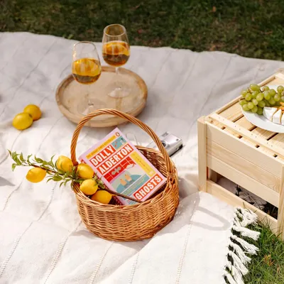 Produktbild von Creative Home Osterkorb Oval Weidenkorb mit Henkel Garten - 30x30x32 cm