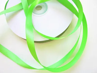 Satinschleifenband 50 m x 10 mm, Nylon, hellgrün