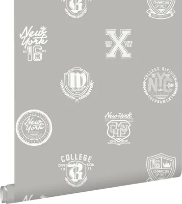 Obrázek produktu pro ESTAhome tapeta schulembleme taupe 53 cm x 10,05 m