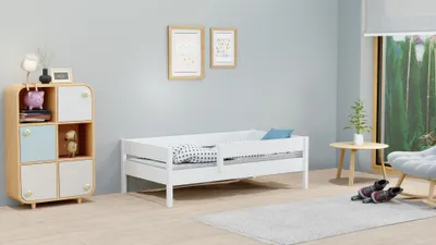 Zdjęcie produktu dla Łóżeczko dziecięce MIX 200 x 90 z barierką zabezpieczającą i stelażem z listew, białe, 90 x 200, dla dziewczynek i chłopców
