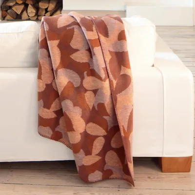 Produktbild von Biederlack ELLE Decoration Plaid Flowers Farbe Terra Größe 150 x 200 cm