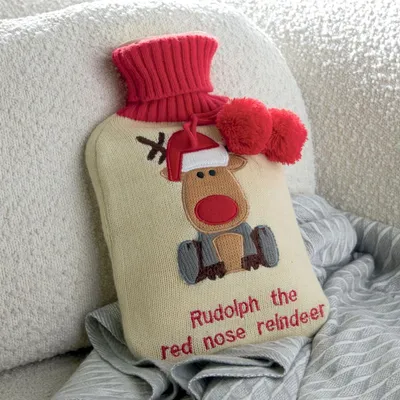 Produktbild von Wärmflasche "Rudolph" mit Strickbezug, Bettflasche 1,5 Liter mit Weihnachts-Motiv