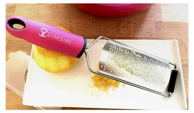 Produktbild von SimSim feine Zesterreibe aus Edelstahl, spülmaschinengeeignet