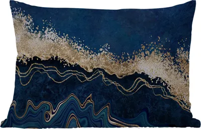 Produktbild von MuchoWow® Outdoor Kissen - Marmor - Textur - Gold - Illustration - 50x30 cm - Wetterfest - Lounge Kissen - Sofa kissen - Wohnzimmer Dekoration