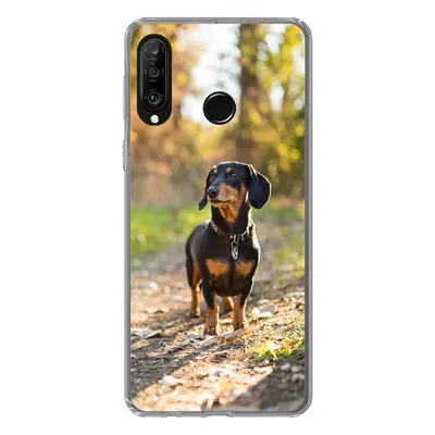 Produktbild von MuchoWow® Handyhülle Schutzhülle Hülle für Huawei P30 Lite Ein schöner Dackel im Wald Silikon Softcase Handy Hülle - Handyhülle