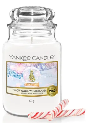 Zdjęcie produktu dla Świeca zapachowa Yankee Candle | Duża świeca zapachowa "Świąteczna Kraina" w szklanym pojemniku | Świeca zapachowa "Śnieżna Kula"
