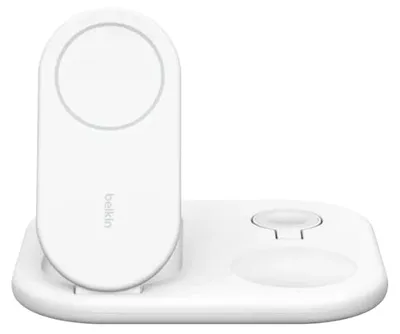 Produktbild von Boost Charge Magnetische, einklappbare, kabellose 3-in-1-Ladestation mit Qi2 (15 W), Weiß Qi-Ladegerät