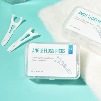 Image de YKL fil dentaire cure-dents goût menthe 120 bâtonnets 1 boîte