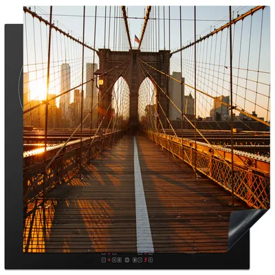 Produktbild von KitchenYeah© Herdabdeckplatte Brooklyn Bridge in New York bei Sonnenuntergang , 78x78cm, Küche Deko, Glaskeramikkochfeld Herdabdeckung, Abdeckplatte fùr Kochfeld