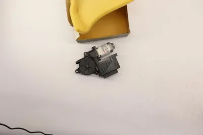 Obrázok produktu pre Originálny elektromotor okenného okna Volkswagen, číslo dielu: 6Q2959801A01H