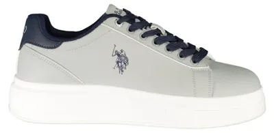 Produktbild von Grauer Herren-Sportschuh mit Kontrastdetails und Keilabsatz 4 cm