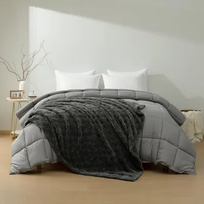 Produktbild von 4-Jahreszeiten Bettdecke 240x220 cm mit Fleece Decke 150x200 cm Grau