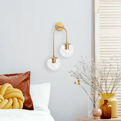 Produktbild von Opviq, Wandleuchte aus Metall (Gold), 30 x 24 cm, Höhe 55 cm | Glasabdeckung, IP20, 2 x E14 Max 15 W | Elegantes Design für Hotel & moderne Räume, robust und stilvoll.