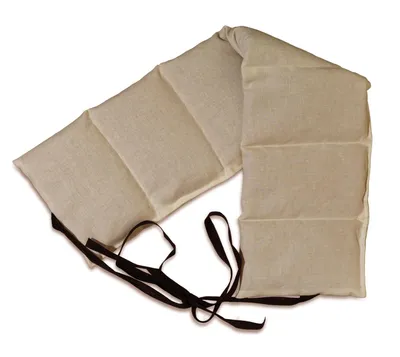 Produktbild von Johanniskernkissen 7-Kammer mit Band, 65x15 rohweiß. Wärme od. Kälte Rücken, Lende, Wärmekissen Körnerkissen
