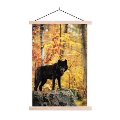 Produktbild von MuchoWow® Textilposter Wolf - Fels - Baum 60x90 cm mit holzfarbenen Rahmen - Textil