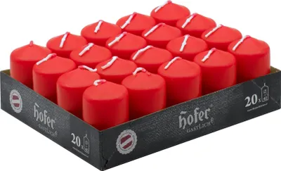 Produktbild von HOFER Stumpenkerzen Rot 20 Stück – 4x7cm – Tropffrei, Rußarm, Duftfrei – 11h Brenndauer – Ideal für Hochzeit, Tisch & Advent