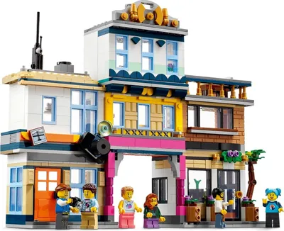 Image de LEGO 31141 Creator 3-en-1 Rue principale vers tour Art déco ou rue du marché Kit de modélisation, jeu de construction avec hôtel, café, appartements et magasins, Kit de modélisation créatif