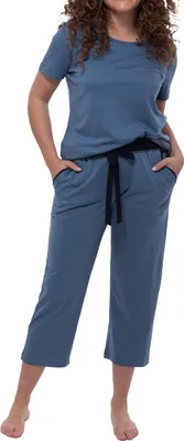 Produktbild von Ammann Night & Home Schlafanzug Hautfreundlicher Schlafanzug für besten Tragekomfort, Atmungsaktives Material für viel Bewegungsfreiheit, Bequeme Passform ideal für Homewear und Schlaf