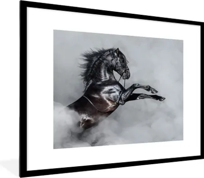 Produktbild von MuchoWow® MuchoWow® Gerahmtes Poster Pferd - Smoke - Schwarz 80x60 cm - Poster mit zchwarzem Bilderrahmen - Schlafzimmer-Dekorationen - Fotoposter