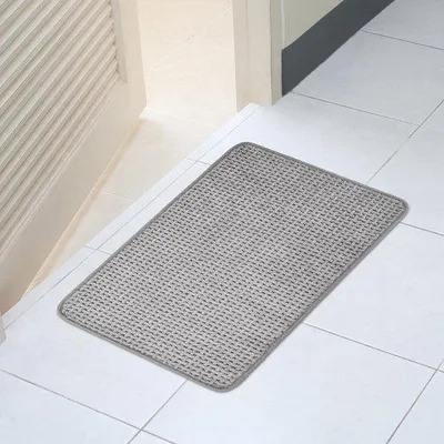 Produktbild von Ibenzoa® Badematte – weiche, saugfähige Badmatte aus 100% Mikrofaser, 40 x 60 cm, Grau, rutschfeste Rückseite, maschinenwaschbar, 1 Stück