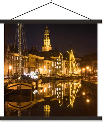 Produktbild von MuchoWow® Textilposter Groningen - Nacht - Lichter 60x60 cm mit schwarzem Rahmen - Posteraufhänger