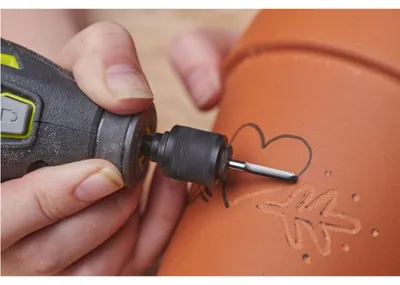 Produktbild von RYOBI Fräsbit mit Hartmetall, 3,2 mm, Nadelform